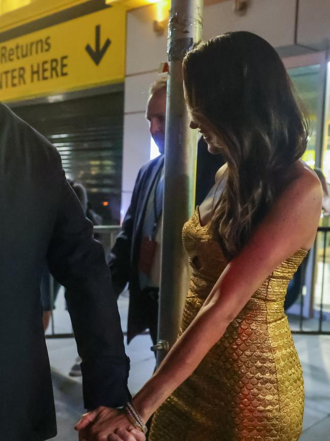 Meghan’s gold dress moment was ruined after a huge drama. Picture: Selcuk Acar/Anadolu Agency via Getty Images