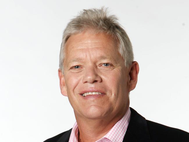 Paid Content Staff Dinkus. HWT staff. Headshot. Jon Anderson