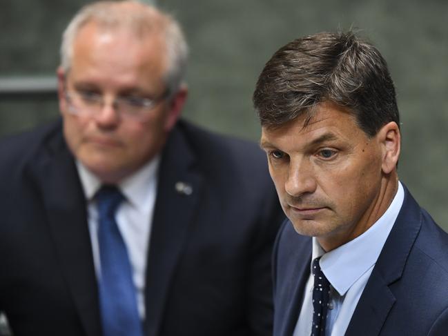 Australian Energy Minister Angus Taylor speaks during House of Representatives Question Time at Parliament House in Canberra, Thursday, November 28, 2019. (AAP Image/Lukas Coch) NO ARCHIVING