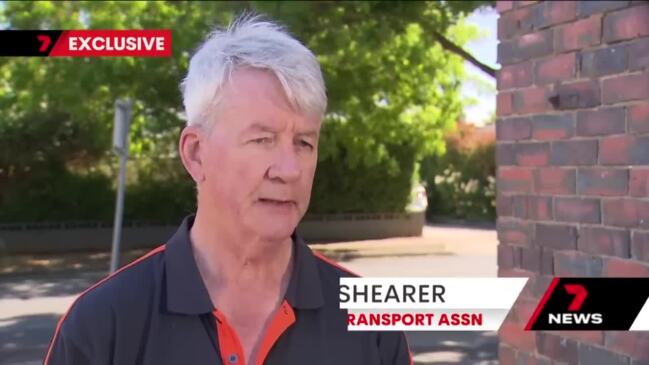 Triple truck road rage near Murray Bridge (7NEWS)