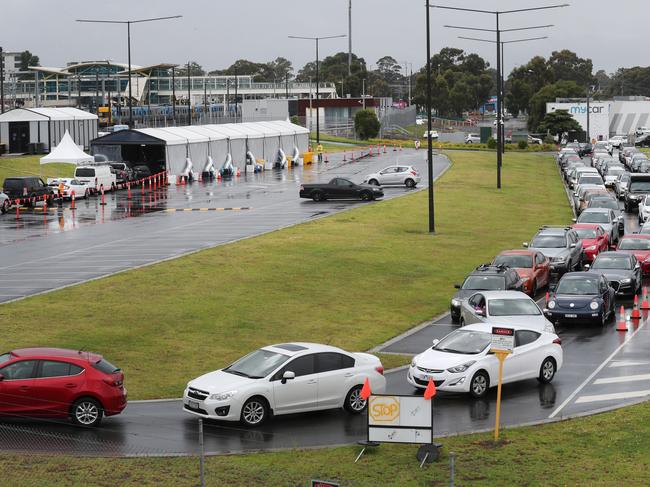 Traffic at the Dandenong site for Covid testing on Sunday. Picture: David Crosling