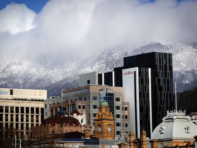 A snow-covered kunanyi/Mt Wellington on Saturday morning. Picture: Chris Kidd