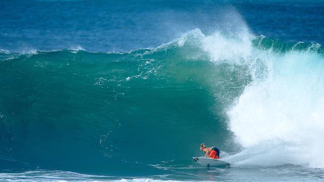 Jack Robinson revels in the big waves at Sunset Beach. Photo WSL/Sloane