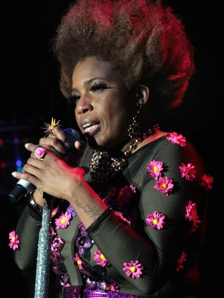 Macy Gray: Feelin’ Happy.