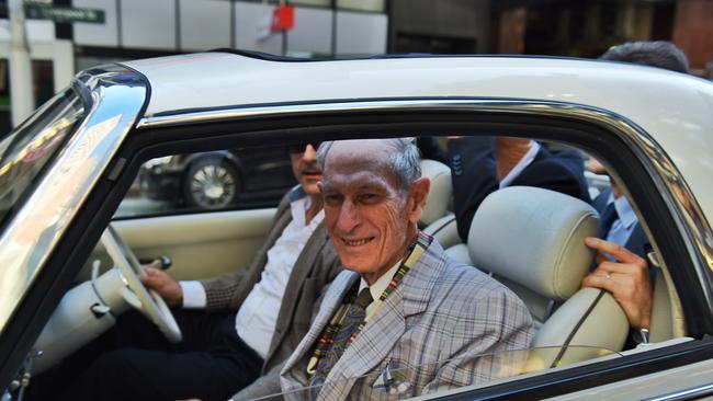 Retired oral surgeon, 91-year-old Victor Twartz, leaves the Downing Centre District Court, Sydney, Tuesday, Oct. 6, 2015. Twartz is accused of importing 4.5 kilograms of cocaine masked in 27 bars of coloured soap. (AAP Image/Mick Tsikas) NO ARCHIVING