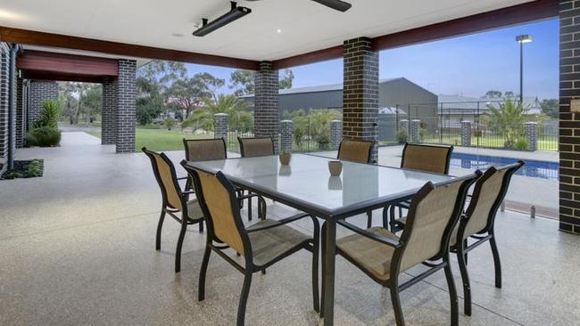 Stunning Langwarrin South home lists for record price | news.com.au