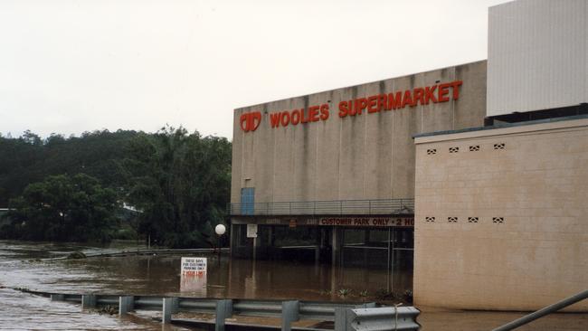 Lower car park at Woolworths store in Nambour inundated by flood waters, February 1992.