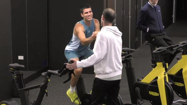 Andy Murray tracked down Carlos Alcaraz. Photo: YouTube, Australian Open.