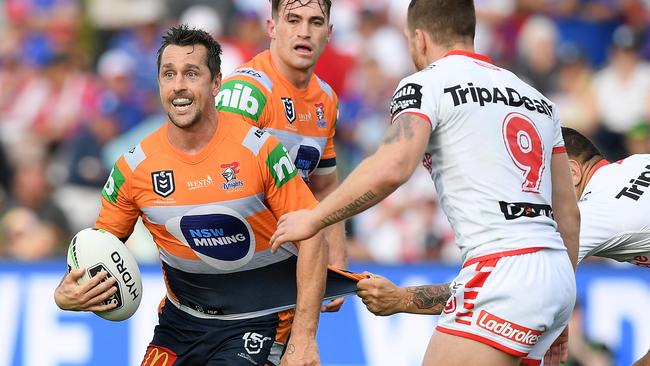 Mitchell Pearce has continued his hot run for the Knights. Picture: AAP