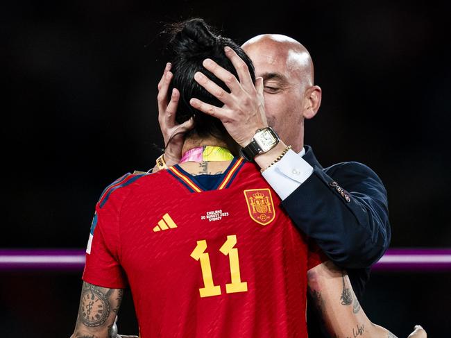 SYDNEY, AUSTRALIA - AUGUST 20: President of the Royal Spanish Football Federation Luis Rubiales (R) kisses Jennifer Hermoso of Spain (L) during the medal ceremony of FIFA Women's World Cup Australia & New Zealand 2023 Final match between Spain and England at Stadium Australia on August 20, 2023 in Sydney, Australia. (Photo by Noemi Llamas/Eurasia Sport Images/Getty Images)