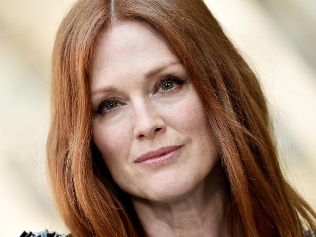 PARIS, FRANCE - JULY 04: Actor Julianne Moore attends the Chanel Haute Couture Fall/Winter 2017-2018 show as part of Haute Couture Paris Fashion Week on July 4, 2017 in Paris, France.  (Photo by Pascal Le Segretain/Getty Images)