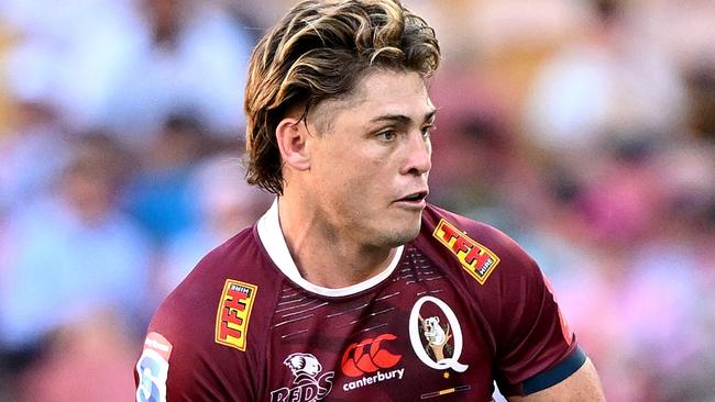 BRISBANE, AUSTRALIA - MARCH 19: James O'Connor of the Reds runs with the ball during the round four Super Rugby Pacific match between Queensland Reds and Fijian Drua at Suncorp Stadium, on March 19, 2023, in Brisbane, Australia. (Photo by Bradley Kanaris/Getty Images)