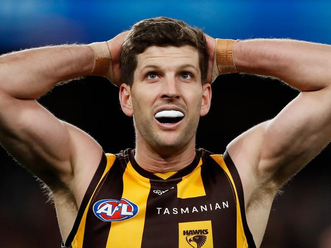 MELBOURNE, AUSTRALIA - JULY 30: Luke Breust of the Hawks reacts to a missed shot on goal during the 2022 AFL Round 20 match between the St Kilda Saints and the Hawthorn Hawks at Marvel Stadium on July 30, 2022 in Melbourne, Australia. (Photo by Dylan Burns/AFL Photos via Getty Images)