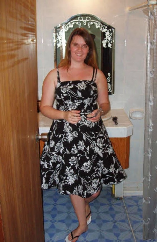 Lizz, aged 21, in her Thailand hotel before the tsunami. Picture: Supplied