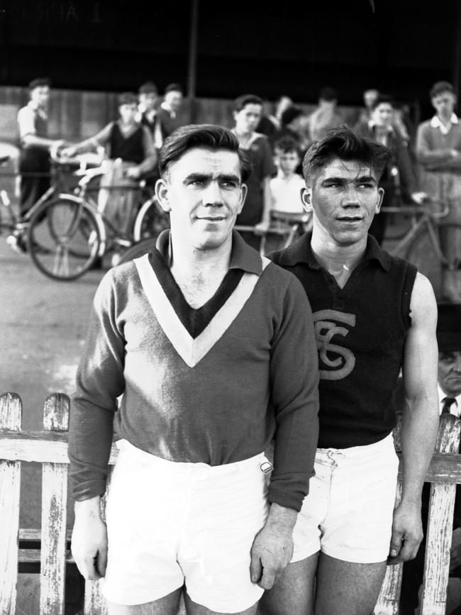 Collingwood’s Lou Richards and Ron Richards.