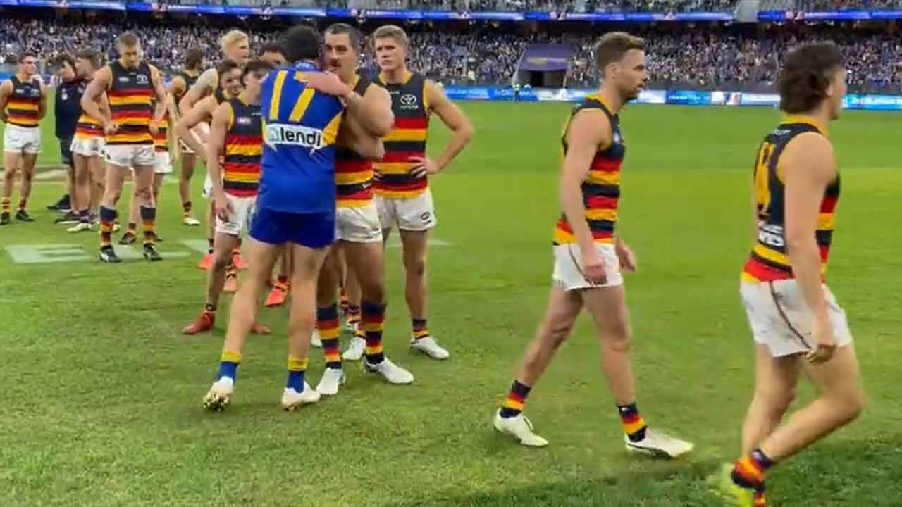 ‘Classy’ Kennedy’s final on-field act for rivals who spoiled his goodbye proves his greatness – Fox Sports