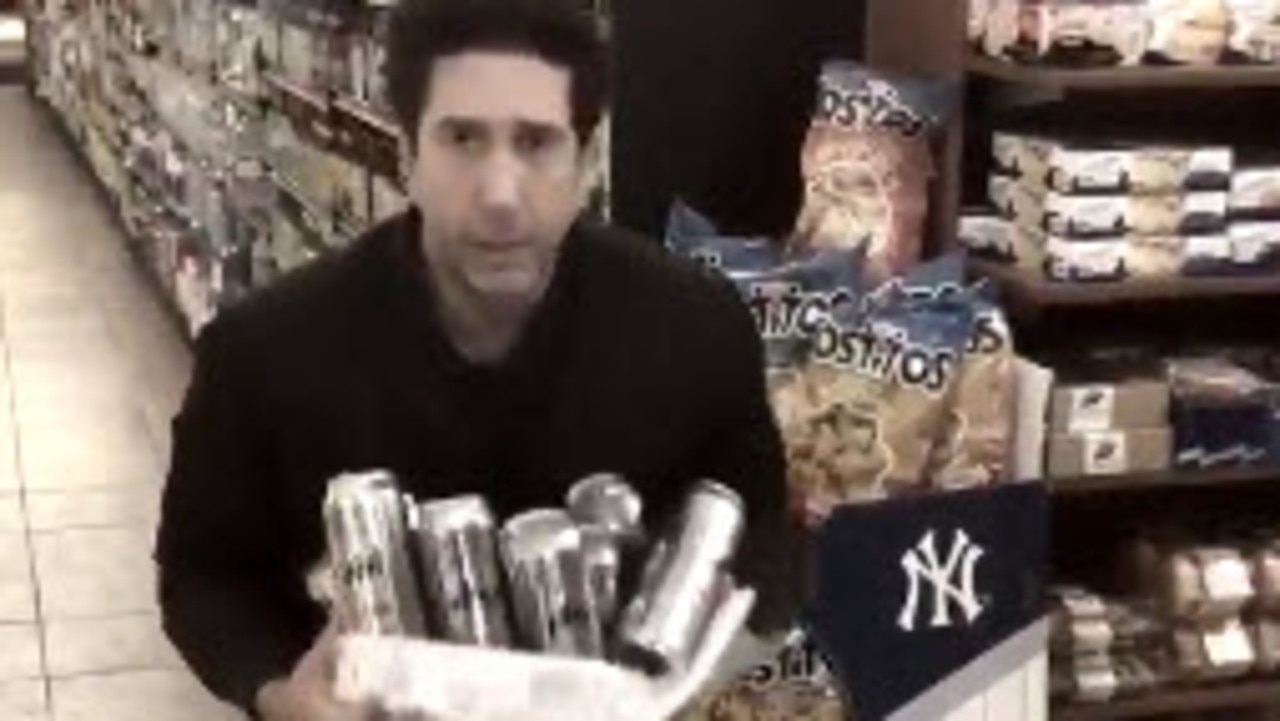 Blackpool police hunt David Schwimmer lookalike - BBC News