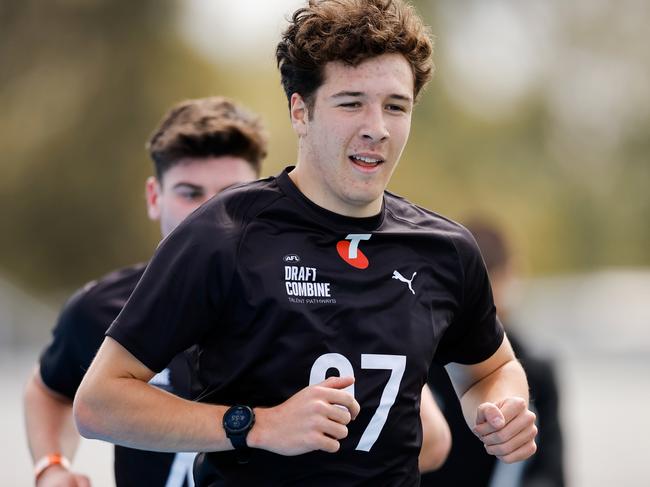 MELBOURNE, AUSTRALIA - OCTOBER 06: Patrick Retschko (Victoria Metro - Oakleigh Chargers) competes in the 2km time trial during the Telstra AFL State Draft Combine at MSAC on October 06, 2024 in Melbourne, Australia. (Photo by Dylan Burns/AFL Photos)