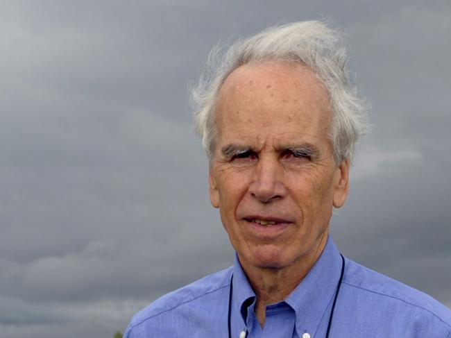 US billionaire Douglas Tompkins talks in his property in Ibera, near Carlos Pellegrini in Corrientes Province, Argentina, on November 5, 2009. Tompkins, 72, passed away on December 8, 2015, died of hypothermia after a kayak accident at a lake in the south of Chile, medical sources informed. AFP PHOTO/DANIEL GARCIA