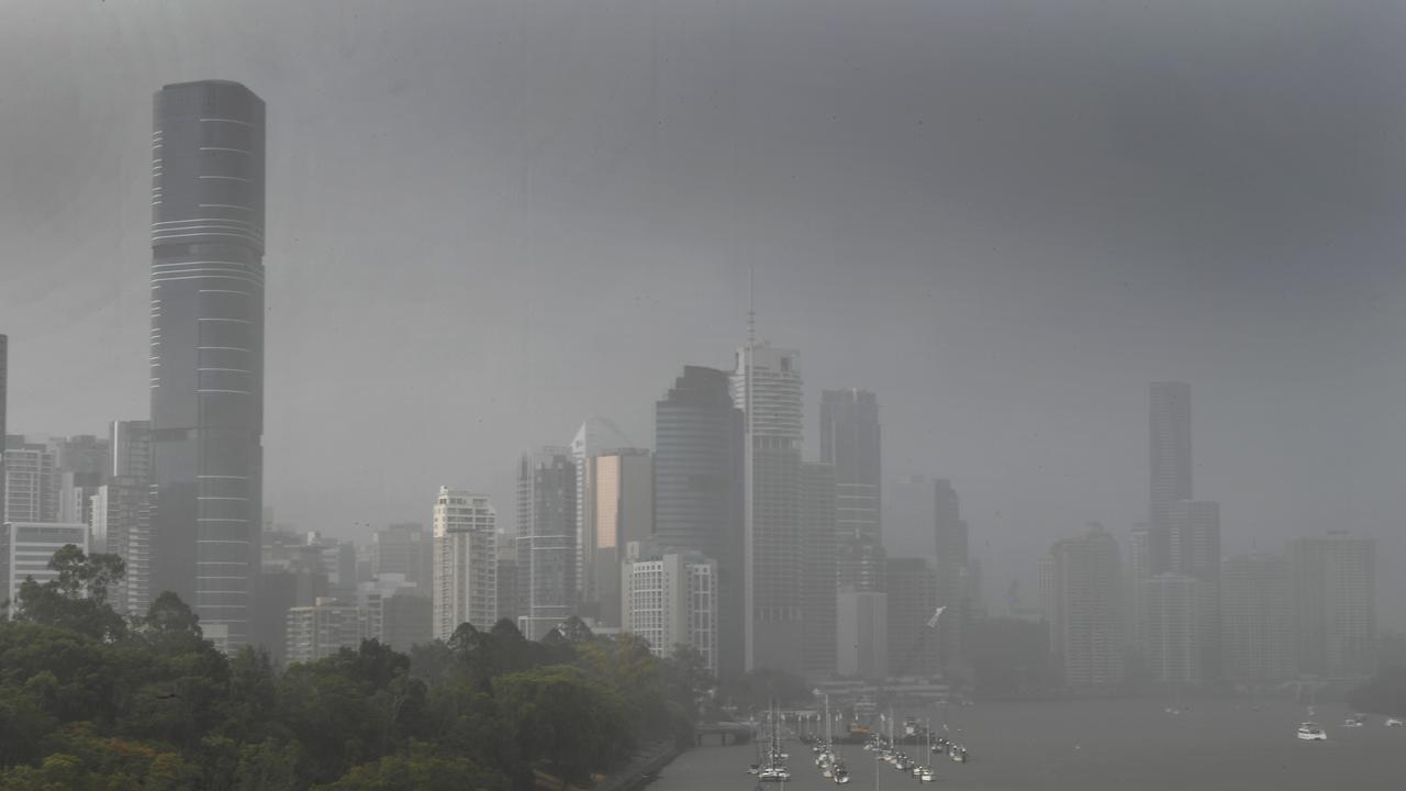 Thunder storms hit Brisbane. Friday December 13, 2019. (AAP image, John Gass)