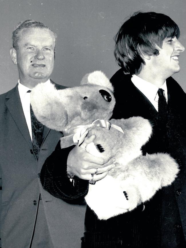 Ringo Starr from the Beatles lands in Australia in 1964. Picture: News Corp