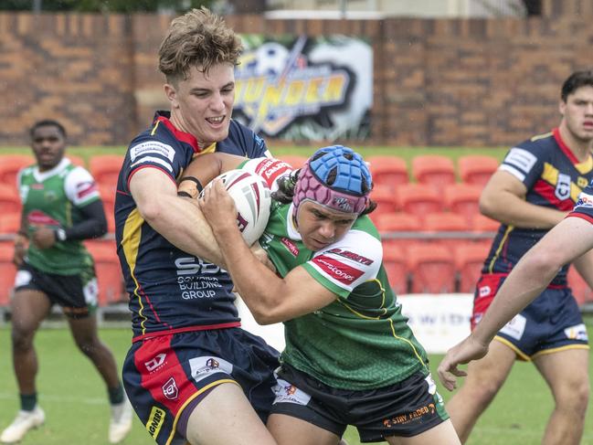 Bailey Nash for Clydesdales and Tyler Peckham-Harris for Jets. Western Clydesdales vs Ipswich Jets. Mal Meninga Cup. Sunday, March 6, 2022. Picture: Nev Madsen.