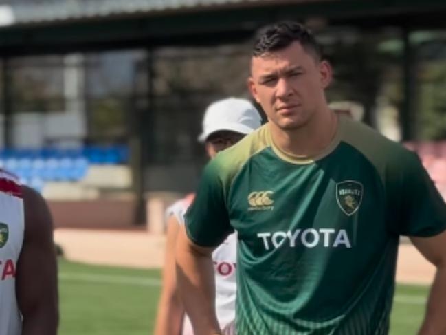 Joey Manu training with Toyota Verblitz in Japan.