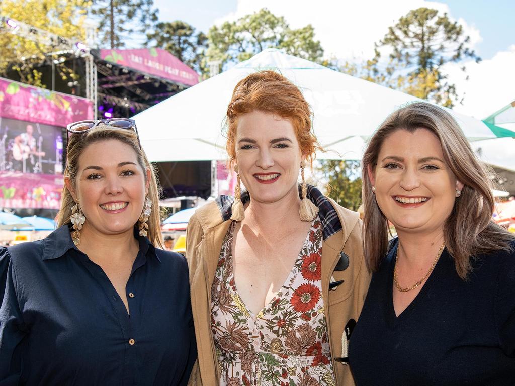 Claire Winter, Kym Wilkinson and Claire Jeliner. Festival of Food and Wine, Queens Park, Toowoomba Carnival of Flowers. Saturday September 10, 2022 Picture: Bev Lacey