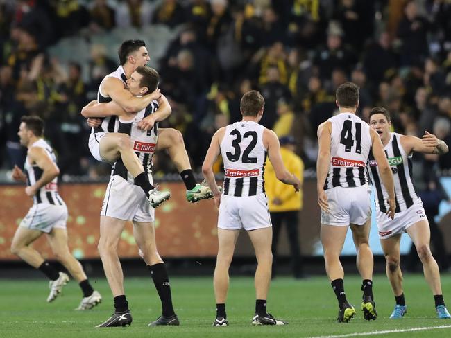 AFL first Preliminary Final. Richmond v Collingwood at the MCG. Collingwood celebrate on final siren. Mason Cox. Picture: Alex Coppel