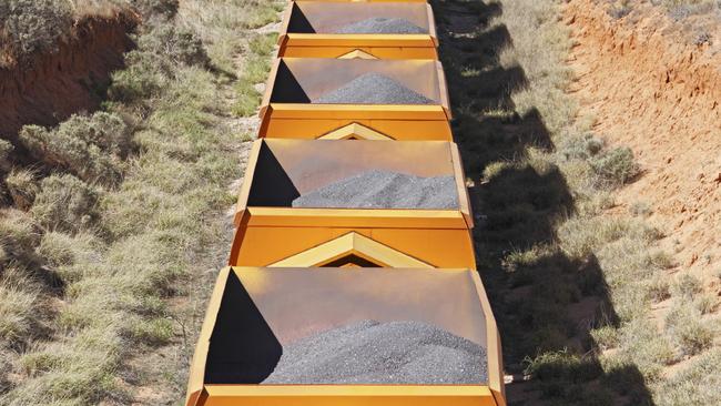 iron ore mining australia generic