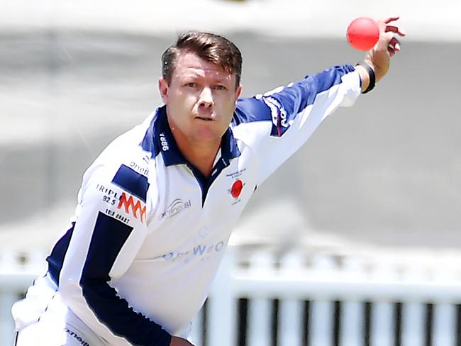 Mudgeeraba bowler Garth MorganOver 40s Div 1 - Mudgeeraba v Broadbeach RobinaSunday January 14, 2024. Picture, John Gass