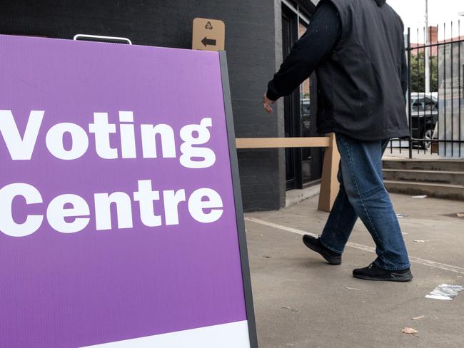 MELBOURNE, AUSTRALIA -  MAY 18, 2022:  Voters arrive at a pre-polling station in the Electorate of Maribyrnong ahead of the federal election on the weekend.Picture: NCA NewsWire / David Geraghty