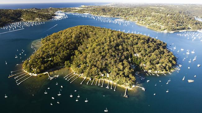 Aerial view of Scotland Island, Pittwater, Northern Beaches Image supplied by Destination NSW. Credit: Hamilton Lund; Destination NSW