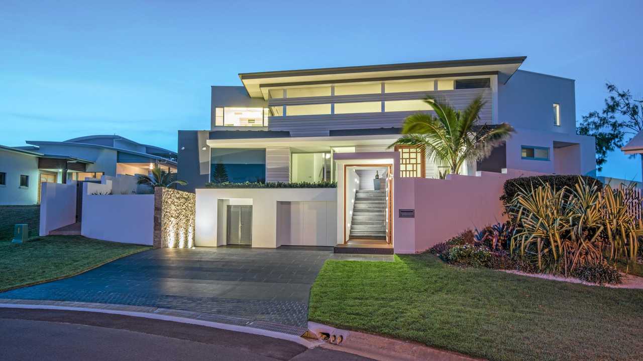 LUXURY LIVING: This Coral Cove home built by Steve Coates Constructions took out the best home over $2 million and the Wide Bay Burnett House of the Year at the Master Builders Wide Bay Burnett Housing and Construction Awards.Photo Contributed. Picture: Contributed