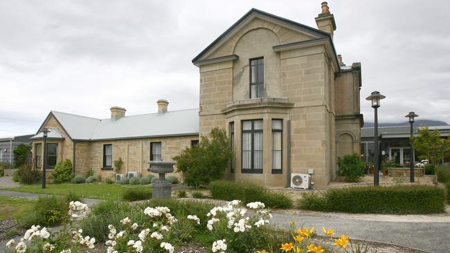 Barrington Lodge, New Town.
