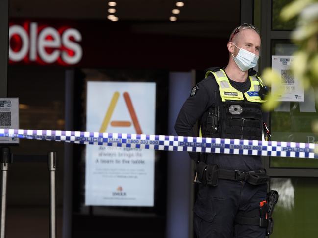 MELBOURNE, AUSTRALIA - NewsWire Photos OCTOBER 18, 2021: Police at the scene of a stabbing at Barkly Square Shopping Centre in Brunswick in Melbourne's inner north. Picture: NCA NewsWire / Andrew Henshaw