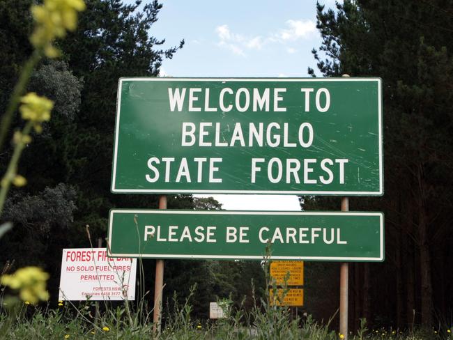 Signs reading Welcome To Belanglo State Forest and Please Be Careful. There has been yet another murder in Belanglo State Forest, this time of David Auchterlonie (17) who was killed by a friend with an axe.