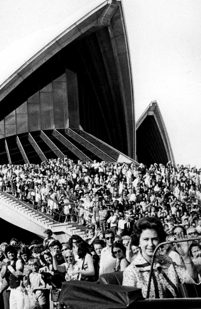 Crowd applaud arrival the Queen’s arrival for the opening of the Sydney Opera House in 1973. Picture: News Ltd