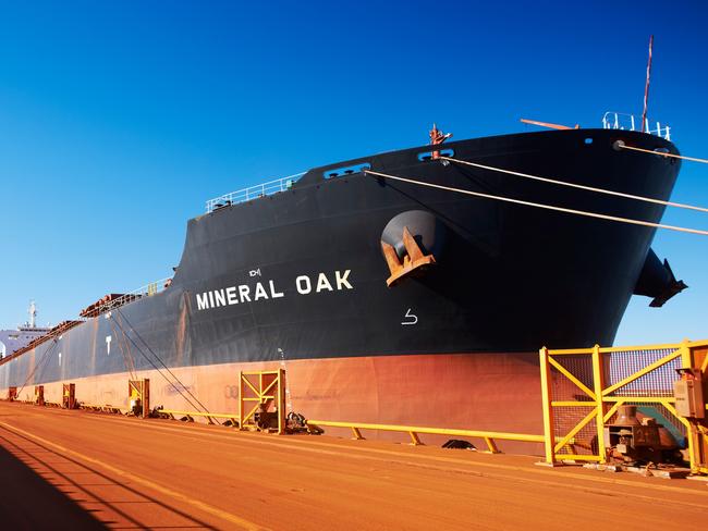 BHP bulk carrier Mineral Oak at Port Hedland