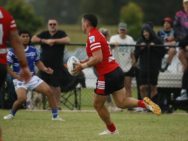 Brad Takairangi on the fly. Picture: Warren Gannon Photography