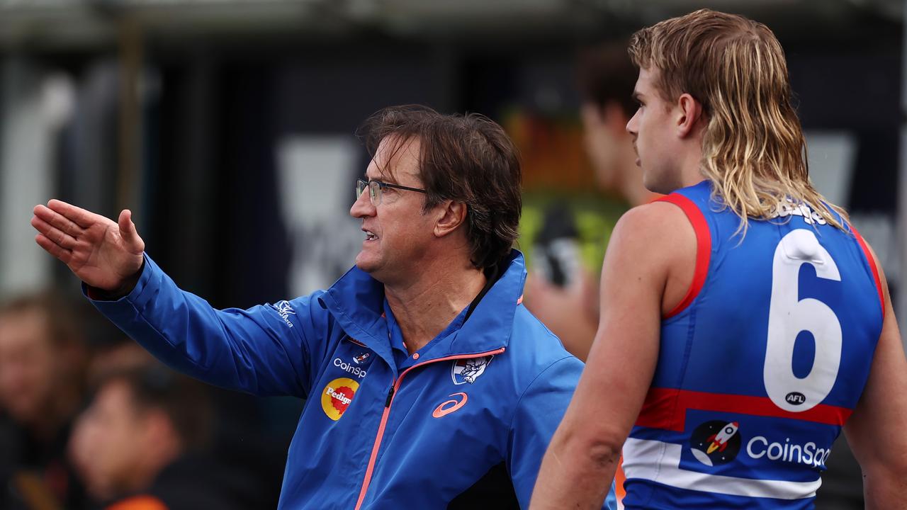 Luke Beveridge called on the AFL to dismiss its illicit drugs policy. Photo by Michael Klein.