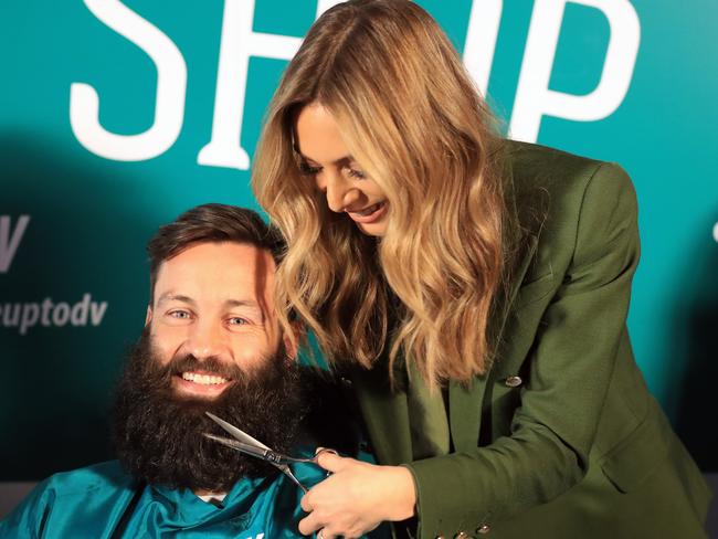 Jimmy Bartel shaves his beard off for charity. Picture: Alex Coppel.