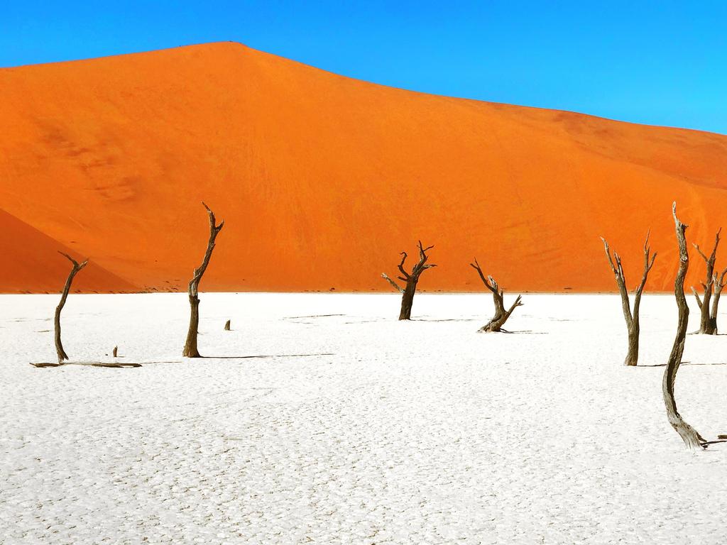 Mobile Phone Awards 2017 - Dead Valley, Namibia. Picture: Nan Deng