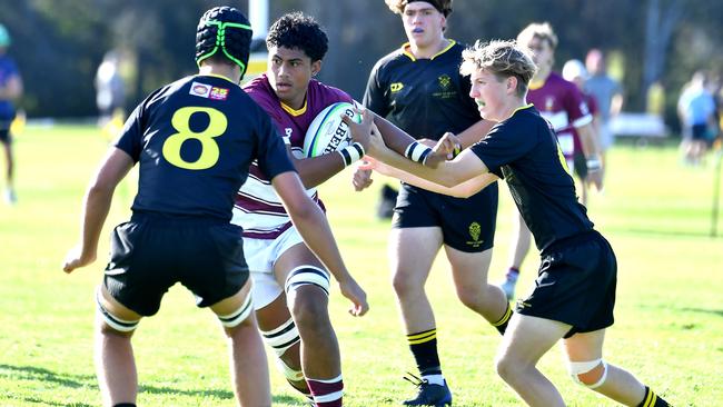 Vice Latu with the ball. Picture, John Gass