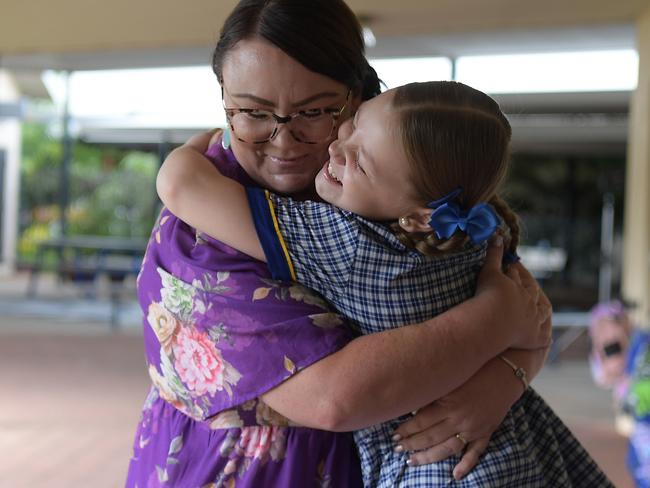 Hazelle Dorrian hugs her mum Emma Dorrian goodbye at Parap Primary as school goes back for the first time in 2023. Picture: (A)manda Parkinson