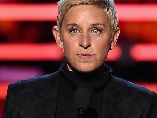 LOS ANGELES, CA - JANUARY 06:  TV personality Ellen DeGeneres accepts Favorite Daytime TV Host award onstage during the People's Choice Awards 2016 at Microsoft Theater on January 6, 2016 in Los Angeles, California.  (Photo by Kevin Winter/Getty Images)