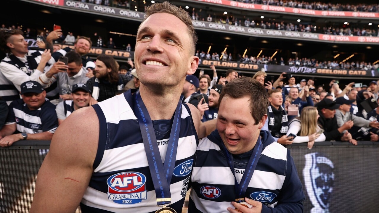 ‘Beautiful’: Geelong star gives medal to club water boy