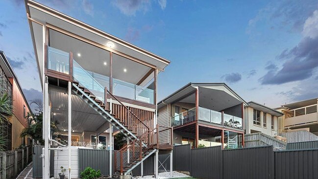 85 Hoff St, Mount Gravatt East goes to auction at 1pm through Darren Bonehill of Place Coorparoo.