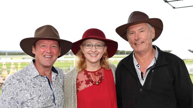 Sean and Bonnie Quigly with Robert Wilson at the Noosa Cup Race Day. Picture: Patrick Woods.