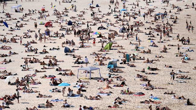 People across Sydney sweltered through temperatures exceeding 40C in some areas on Saturday. Picture: NCA NewsWire / Jeremy Piper